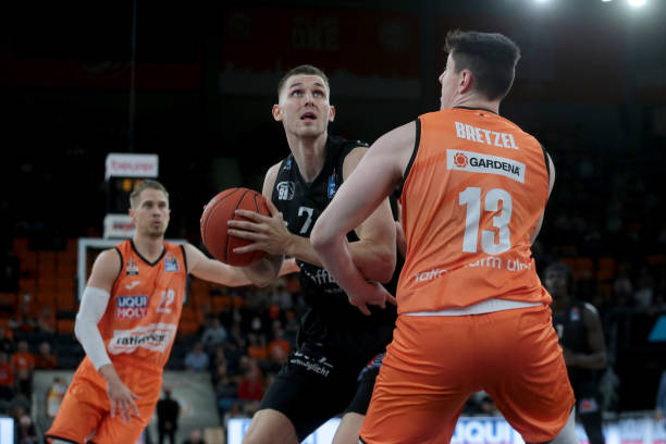 库里的妻子 库里的妻子