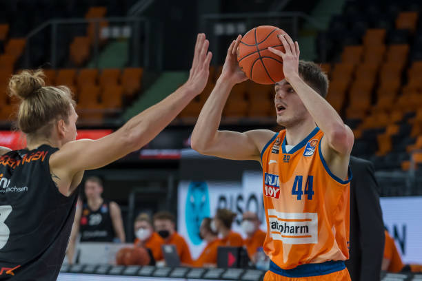 教育与培养 教育与培养