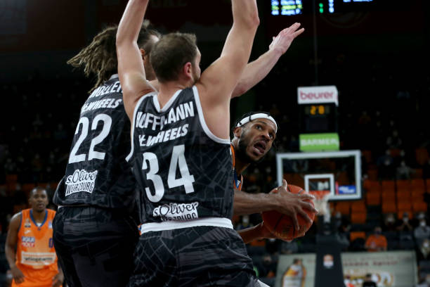 场的其他交 场的其他交